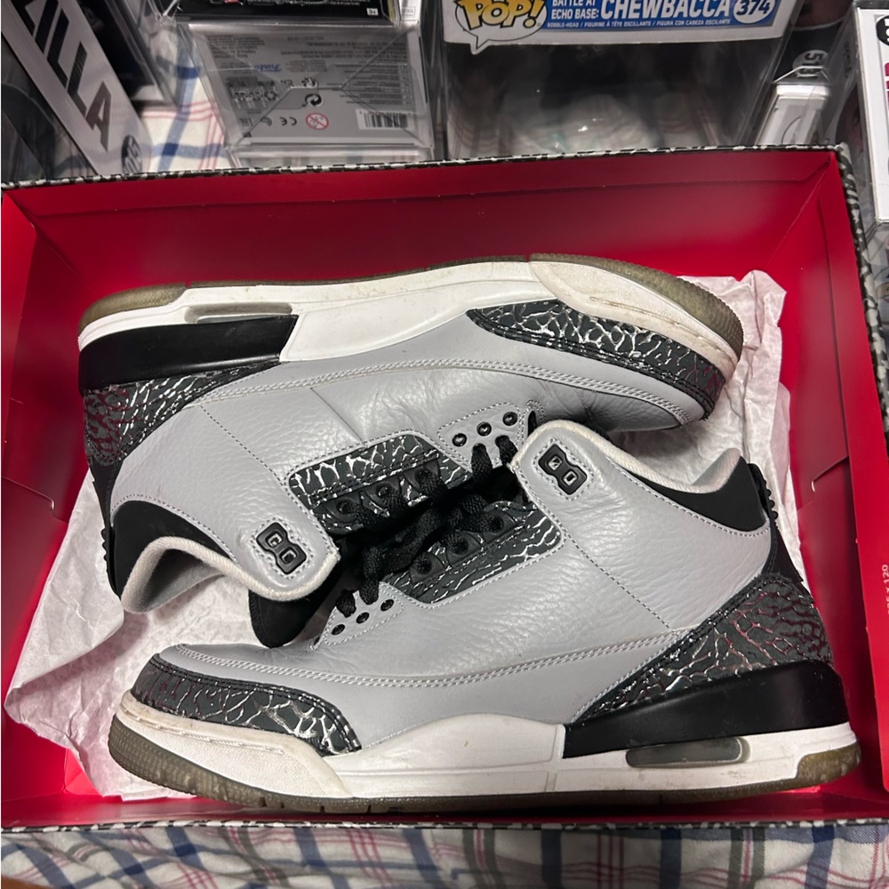 jordan 3’s Wolf Grey